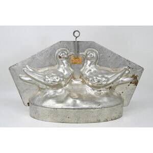 VTG Antique Love Birds on Nest Turtle Doves Metal Chocolate Candy Cake Mold 11"